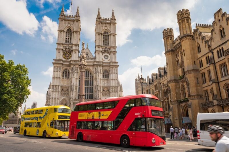 Layover London Private Tour from Heathrow Airport - Exploring the Details of the Heathrow Layover Tour