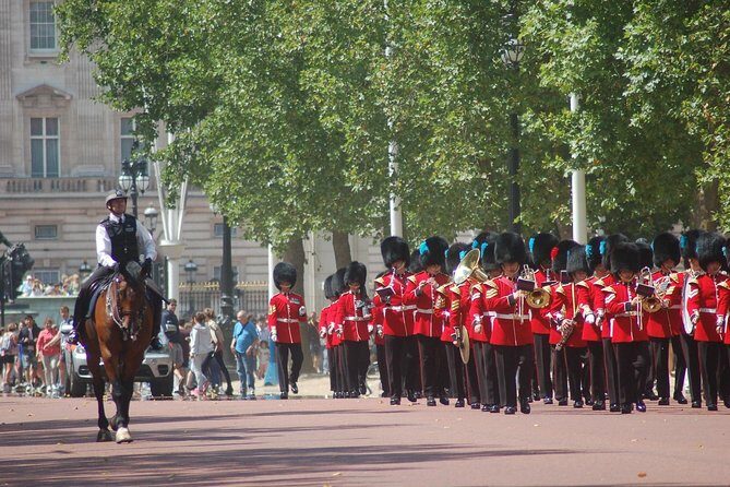 Layover Tour of London from LHR Executive Luxurious Vehicle Private Tour 6 hour - Exploring London in 6 Hours: What’s Included and Why It Matters