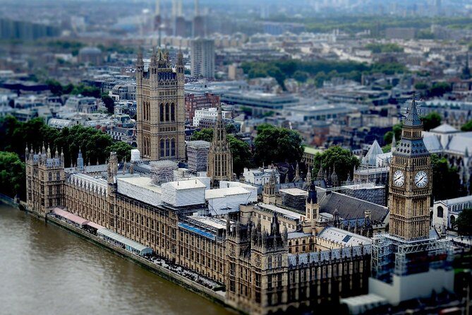 Layover Tour of London from LHR Executive Luxurious Vehicle Private Tour 6 hour - Who Should Consider This Tour?