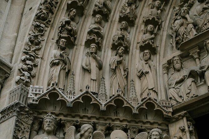 Le Grand Tour Half Day Private Walking Tour All the Main Sites - Experience the Heart of Paris in Half a Day with a Private Guide