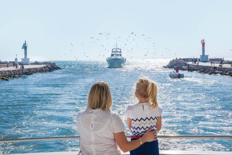 Le Grau-du-Roi : Sailing catamaran tour along the coasts - Le Grau-du-Roi: Sailing Catamaran Tour Along the Coasts