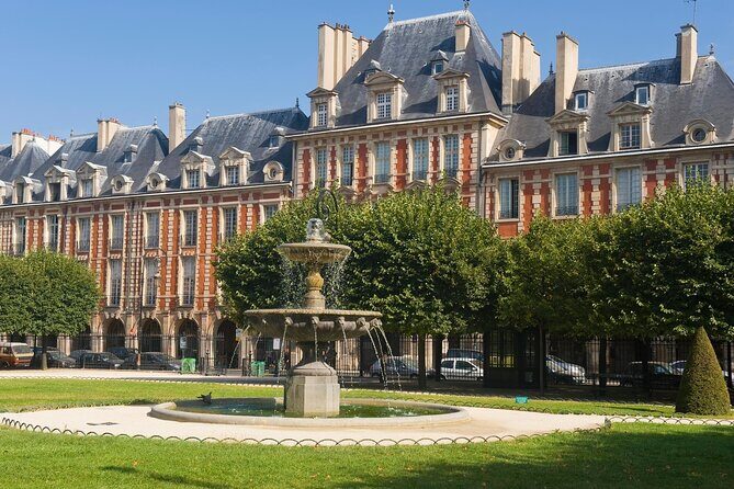 Le Marais Paris Private Transfers - Architectural and Cultural Gems