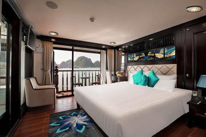 LEADING: All inclusive 3D/2N on cruises in HALONG - many options - An In-Depth Look at Your Halong Bay Cruise Experience