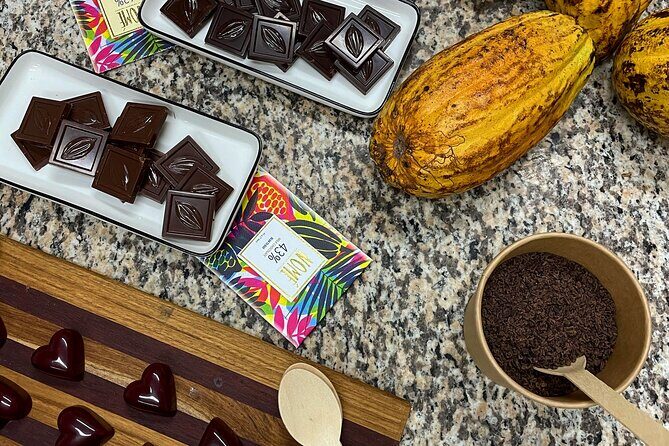 Learn about Panama cocoa and create your own chocolate bar - Price & Value Analysis