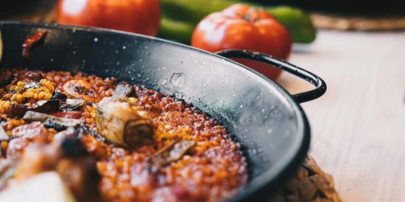 Learn about Spanish cuisine: Paella & Rice dishes - Who Will Love This Experience?