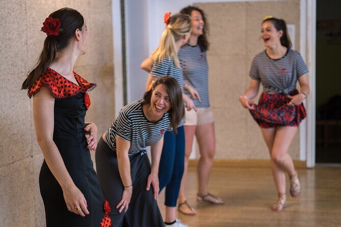 Learn Flamenco in 90 minutes - Gift flower - The Sum Up