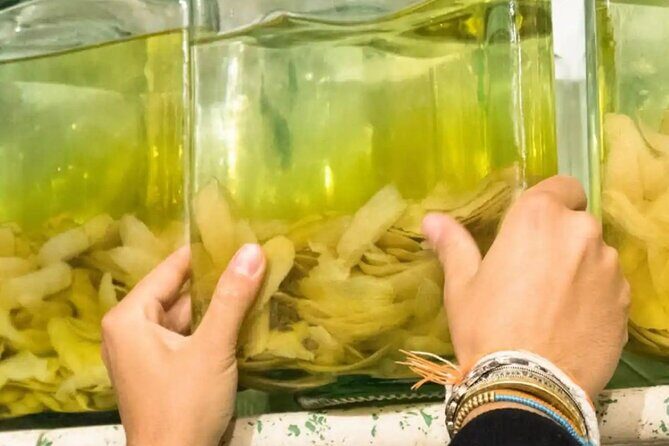 Learn how to make Amalfi limoncello - The Sum Up