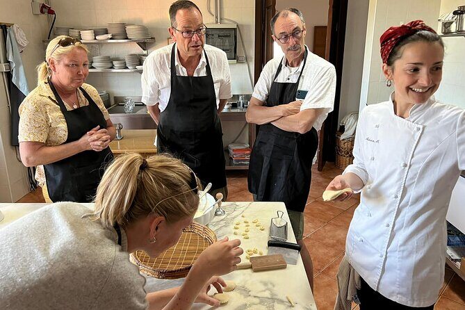 Learn how to make fresh pasta or Sardinian desserts from Vero Local - FAQ