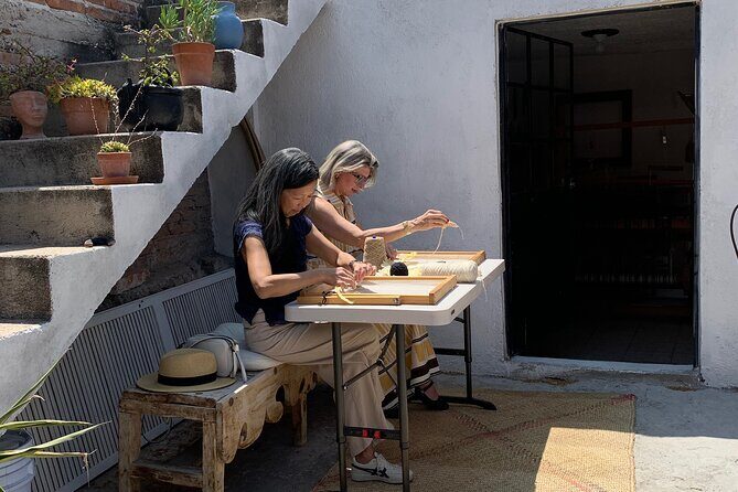 Learn how to weave with natural fibers in San Miguel de Allende - FAQ