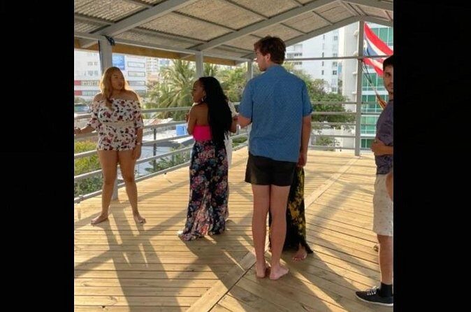 Learn Salsa in San Juan - Vivid beginner lesson - FAQ