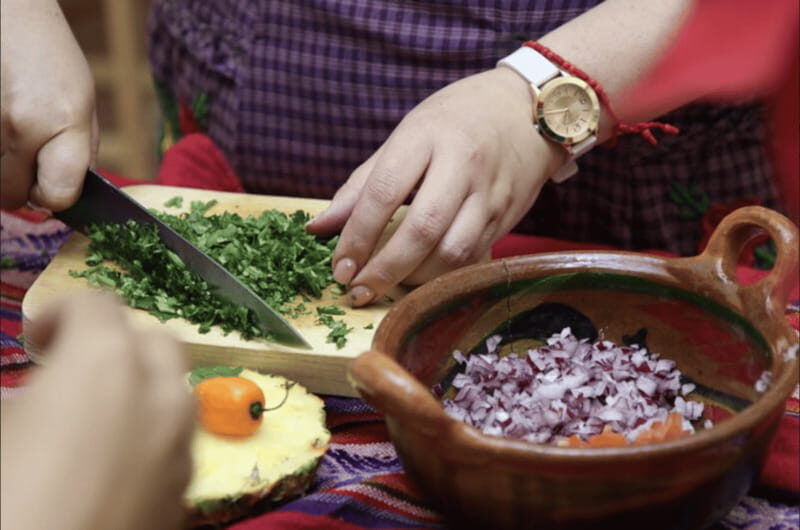 Learn to Cook Mexican Salsas - Who Will Love This Tour?