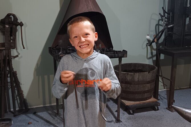 Learn to Forge, experiential learning, hands-on forge experience - Discover the Art of Blacksmithing in Michigan