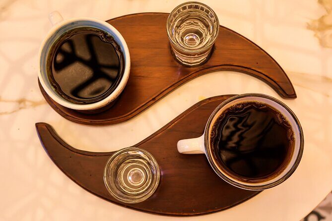 Learn to prepare Colombian coffee Class and history - Discover the Art of Colombian Coffee in Cartagena