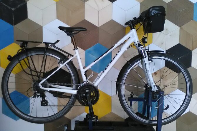 Lecce Bike Rental - Lecce Bike Rental: Explore the Florence of the South on Two Wheels