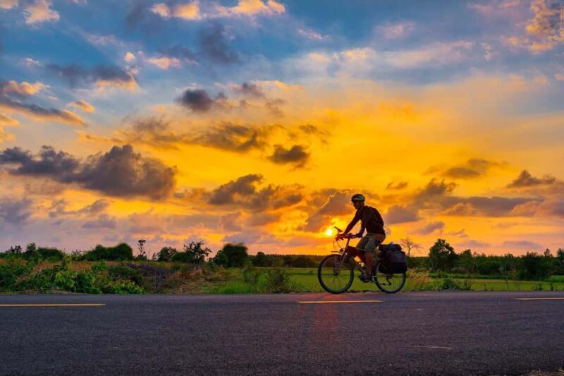 Lecce: e-bike tour at dawn towards the sea with brunch at Acaya Castle - Key Points