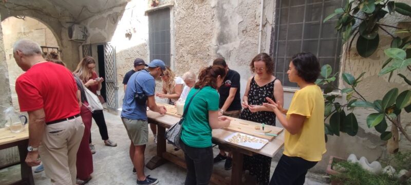 Lecce: Pasta Making Class in 1400s-Era Courtyard with Wine - Key Points