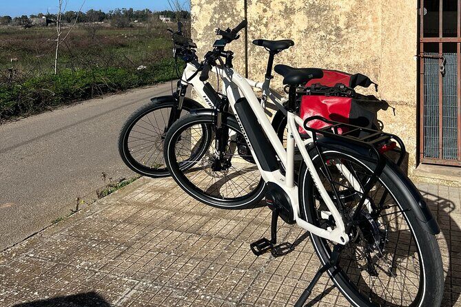 Lecce: Top Quality E-Bike Rental - An In-Depth Look at the E-Bike Experience in Lecce