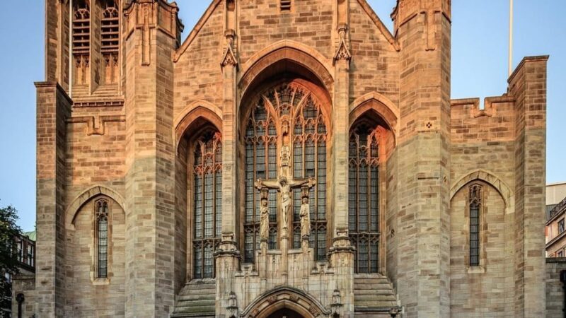 Leeds: City Walking Tour & Exploration Game - Value for Money