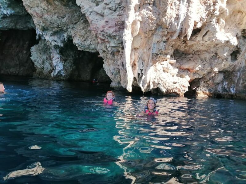 Lefkada: Blue Cave Kayak Tour with a Taste of Greece - Lefkada: Blue Cave Kayak Tour with a Taste of Greece