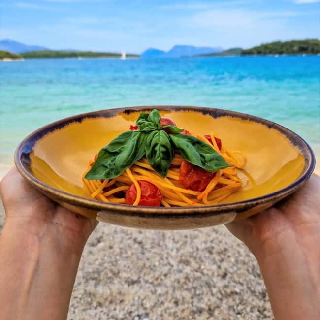 Lefkada: Discount Card for Restaurants, Cruises, and More - Who Should Consider This Discount Card?