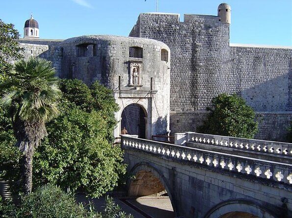 Legendary Game of Thrones Walking Tour - Possible Drawbacks & Considerations