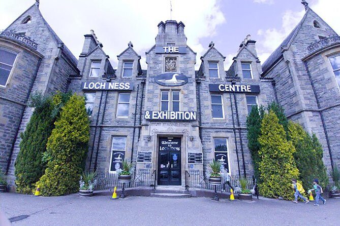 Legendary Loch Ness and Urquhart Castle Tour - Exploring the Scottish Highlands: A Detailed Look at the Legendary Loch Ness and Urquhart Castle Tour
