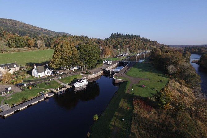 Legendary Loch Ness and Urquhart Castle Tour - In-depth Review of the Loch Ness and Urquhart Castle Tour