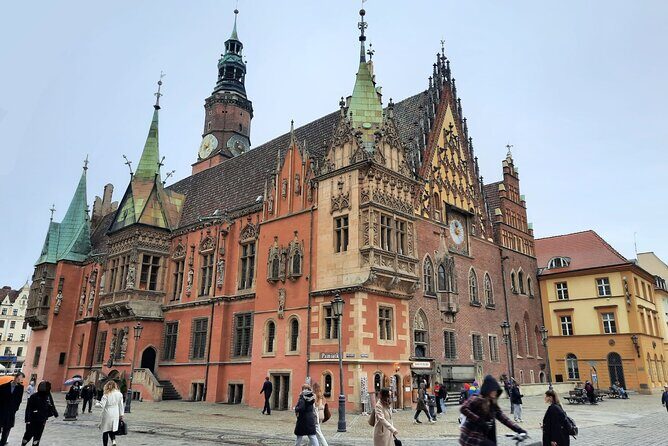 Legends of Old Town 1 Hour Walking Tour in Wroclaw - Who Will Love This Tour?