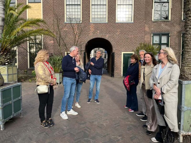 Leiden: Cultural highlights walking tour NEW - Starting Point: Garenmarkt