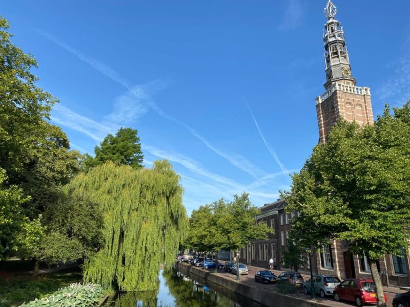 Leiden: Historical private guided tour from Amsterdam - Key Points