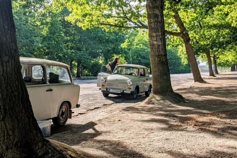 Leipzig: 3-Hour Trabant Rental for your very own tour - Considerations to Keep in Mind
