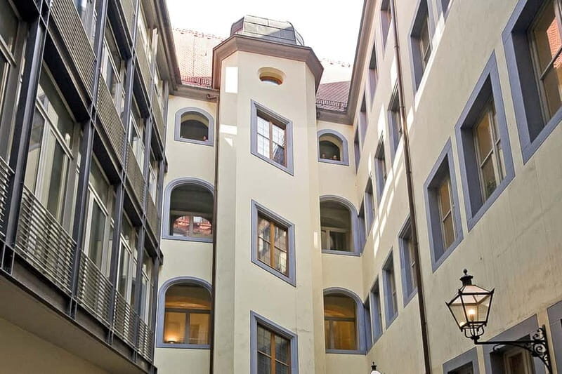 Leipzig: Courtyards, Houses, Trade - Passage Tour in German - Authentic Insights from Visitors