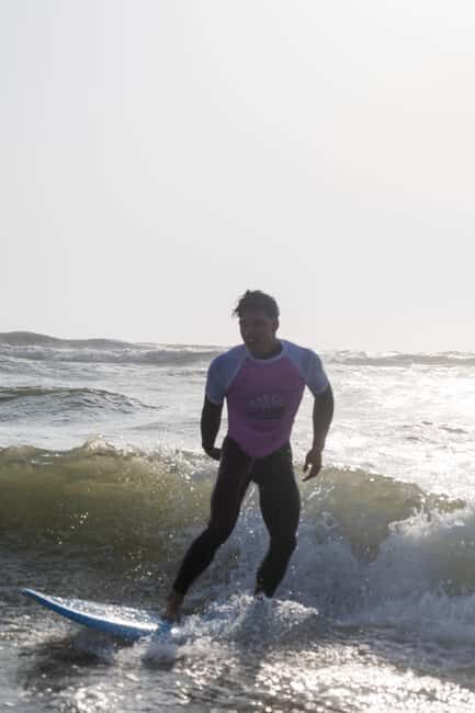 Leiria: Surf Lesson for Every Age and Level - An In-Depth Look at the Leiria Surf Lesson Experience