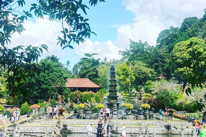 Lempuyang Gate of Heaven, Tirta gangga & tukad cepung waterfall - Who Should Book This Tour?