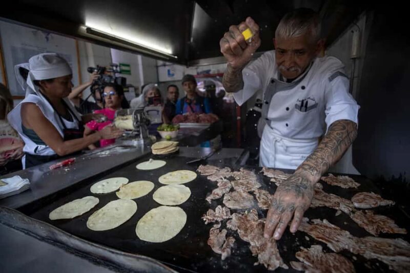 León: Authentic Culinary Tour with Unlimited Tacos - León: Authentic Culinary Tour with Unlimited Tacos