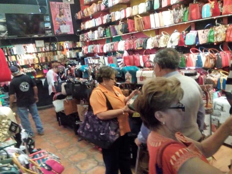 Leon: Shopping Safari Tour - Key Points