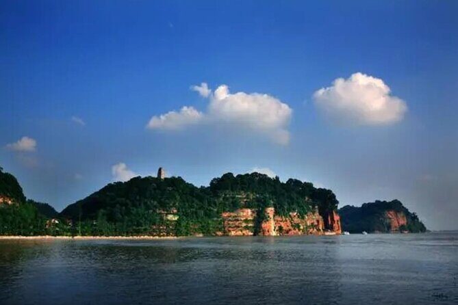 Leshan Buddha + Panda Base or Old Tea House Private Day Tour - Final Thoughts