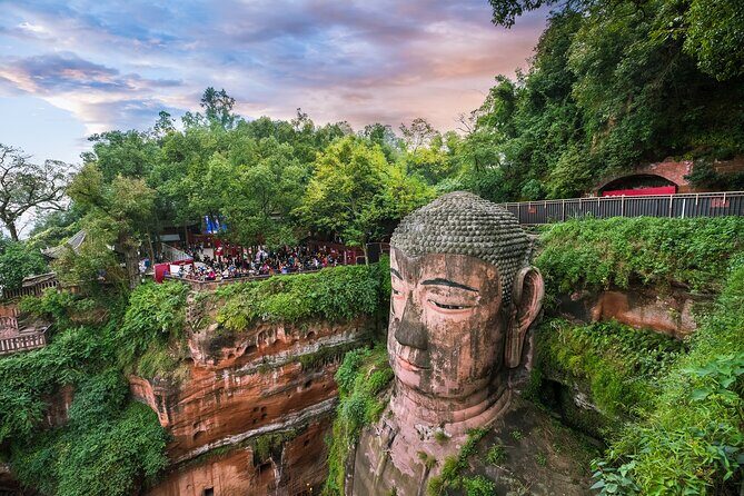 Leshan Giant Buddha and Huanglongxi ancient town Private Day Tour - The Practicalities: What to Expect