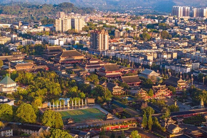 Leshan Giant Buddha and Huanglongxi ancient town Private Day Tour - Frequently Asked Questions