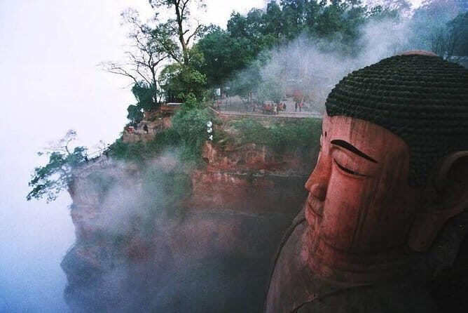 Leshan Giant Buddha and Jinli Ancient Street Day Tour - Key Points