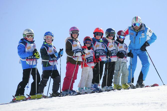 Lessons in Mini-Group - 2 hours a day - Skiing - An in-depth look at what this ski lesson offers