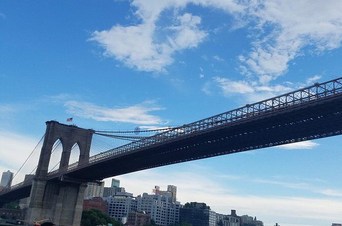 Let's take a walk across the iconic Brooklyn Bridge - FAQ