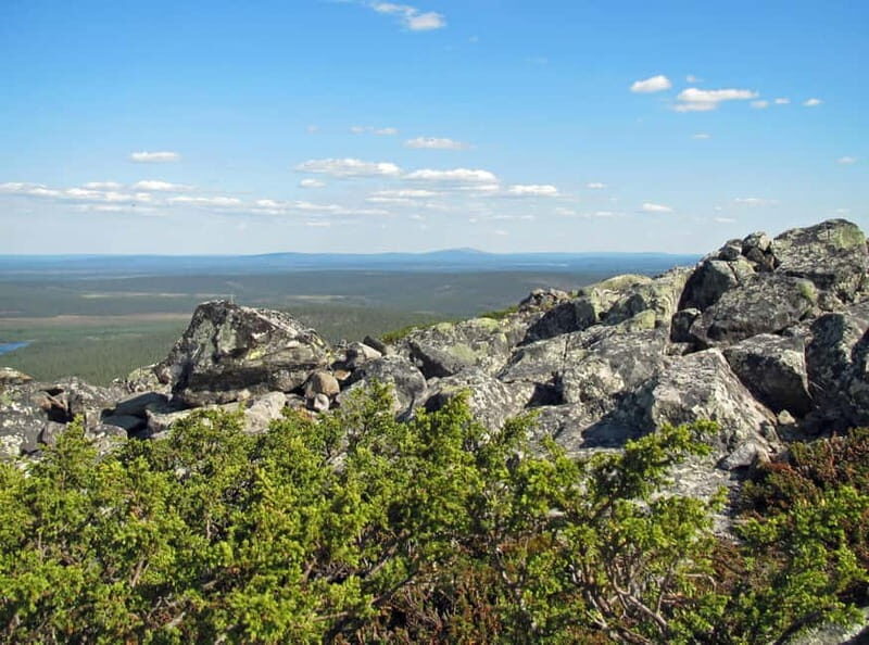 Levi: Fell Summit Tour and Samiland visit - Levi: Fell Summit Tour and Samiland Visit – An Authentic Arctic Experience