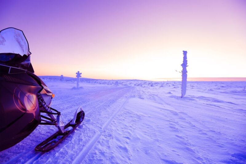Levi: Snowmobile Tour to Snow Village - Levi: Snowmobile Tour to Snow Village