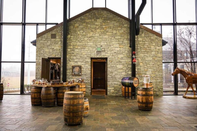 Lexington: Brewery and Distillery Campus Tour with Tastings - Lexington: Brewery and Distillery Campus Tour with Tastings