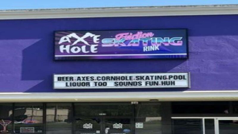 Lexington: Friction Skating Rink Entry Ticket - Key Points