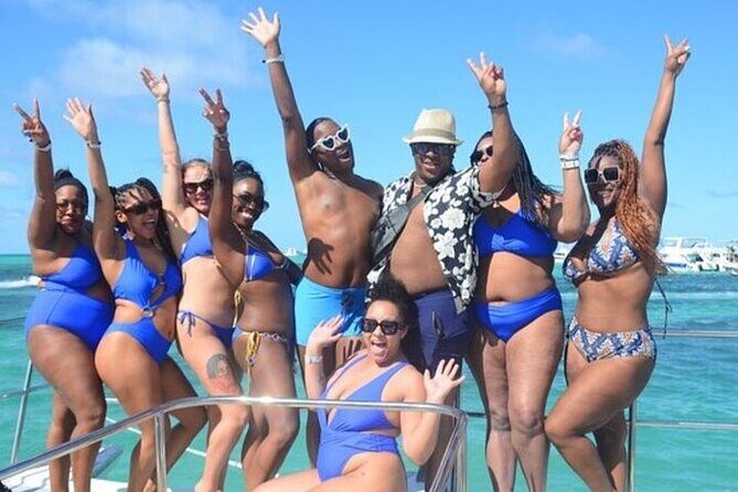 LGBT Party Boat in Punta Cana with sun set, music and drinks - Key Points