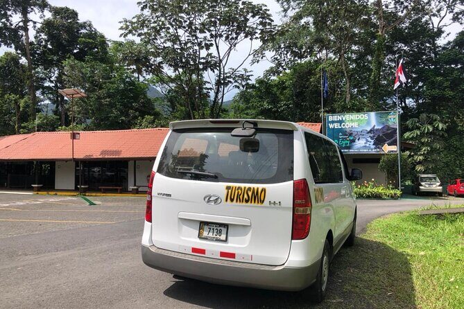 Liberia Airport to La Fortuna Private VIP Transfer - FAQ