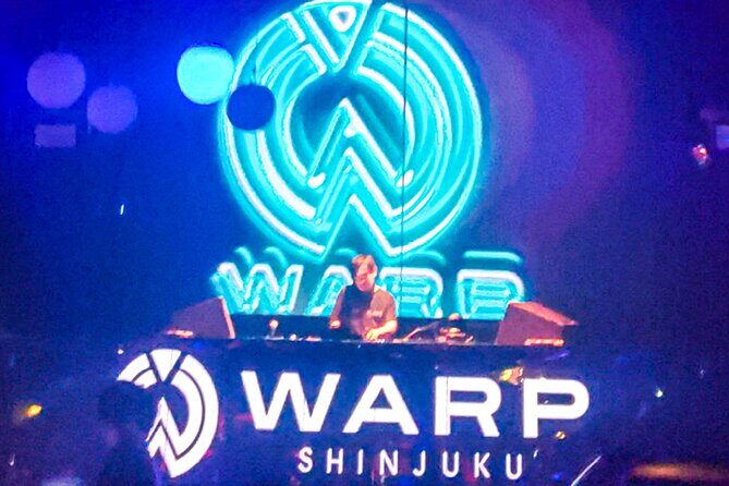 Licensed Guide Walking Tour Featuring Club Warp Shinjuku, Tokyo, Japan - Breaking Down the Itinerary
