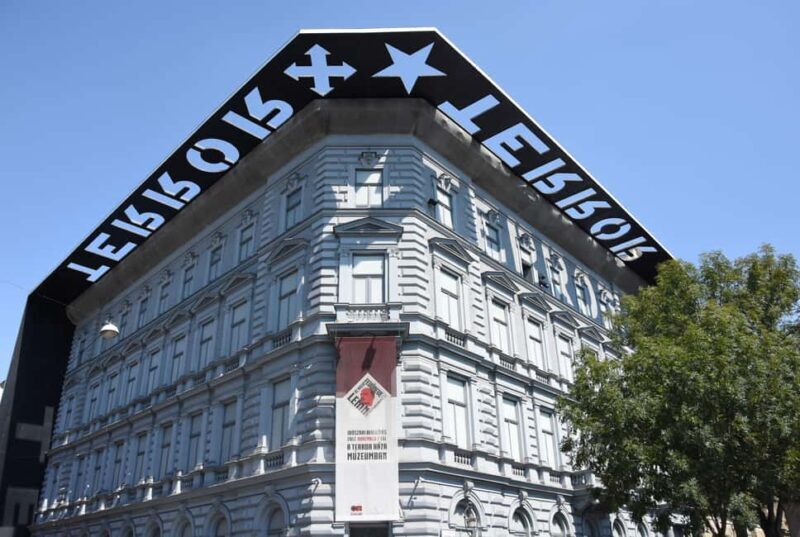 Life Behind the Iron Curtain, the communist Budapest private - The Sum Up